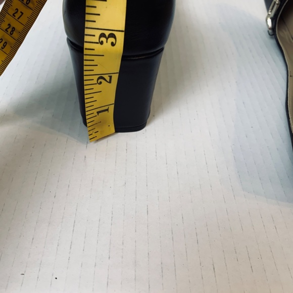 Naturalizer Warner Bit Pumps Womens 8.5M Black Leather Square Toe Block Heel - Picture 9 of 9